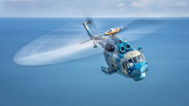 Blue white helicopter ocean cobra free wallpaper - medium preview image