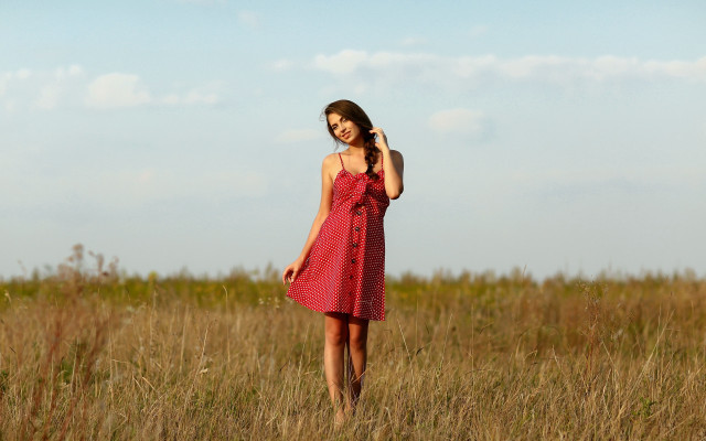 Woman red dress field cell free wallpaper - medium preview image