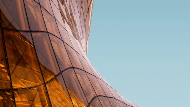 Curved roof abstract sculpture architecture free wallpaper - medium preview image