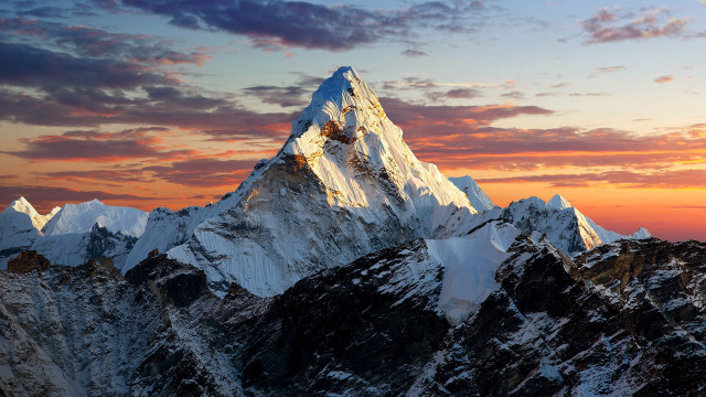 Mountain peak sunset clouds horizon free wallpaper - medium preview image
