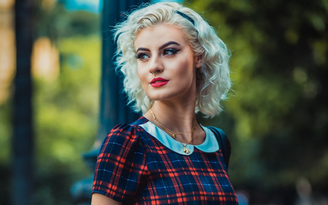 Blonde woman red lipstick plaid free wallpaper - medium preview image