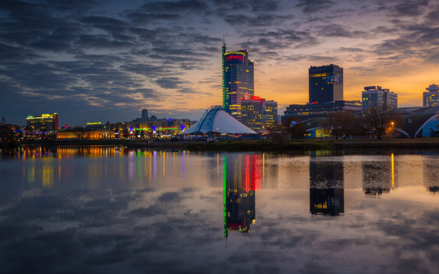 City skyline lake night colorful free wallpaper - medium preview image