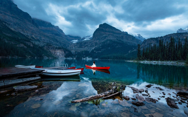 Boats dock mountains clouds lake free wallpaper - medium preview image