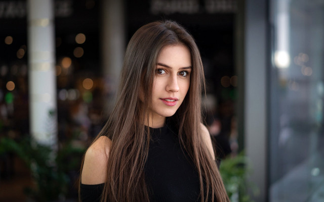 Woman portrait bokeh christmas lights free wallpaper - medium preview image