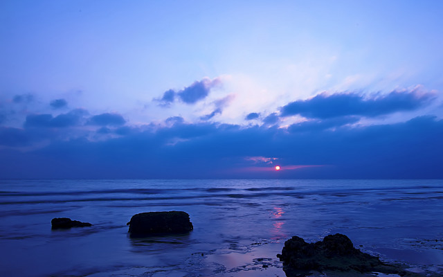 Sunset ocean rocks cloudy sky free wallpaper - medium preview image
