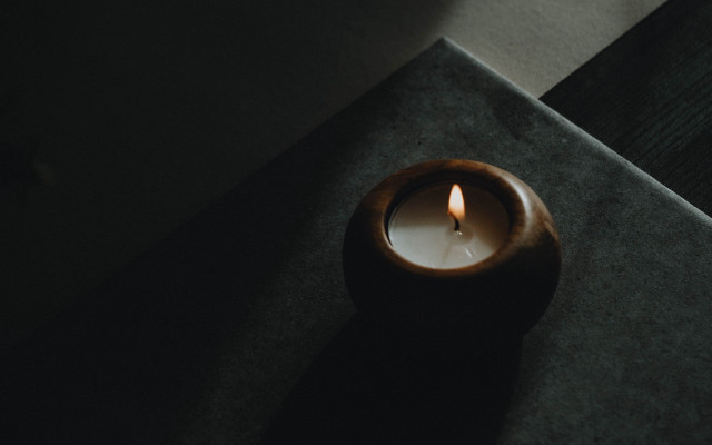 Candle lit table dark room free wallpaper - medium preview image
