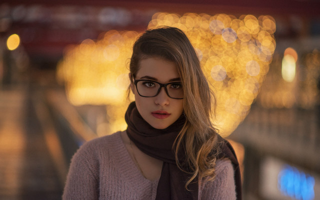 Eszter mattioni train station night free wallpaper - medium preview image
