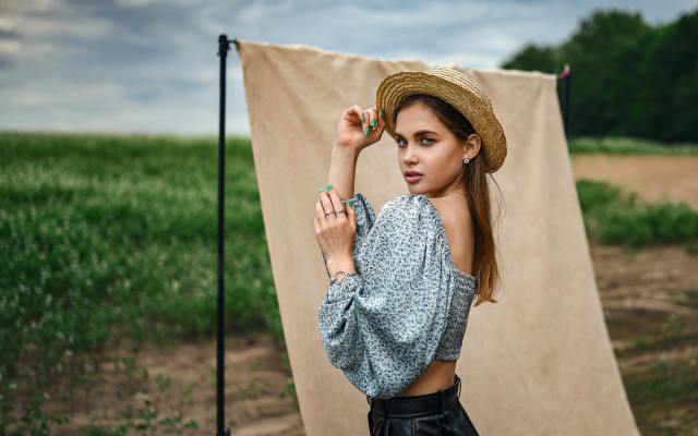 Woman hat field banner fashion free wallpaper - medium preview image