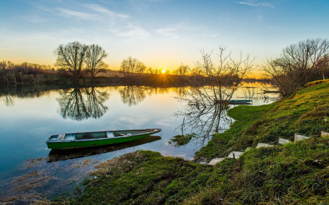 Riverbank boat sunset steps nature free wallpaper - medium preview image