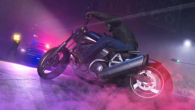 Man motorcycle stage crowd police free wallpaper - medium preview image