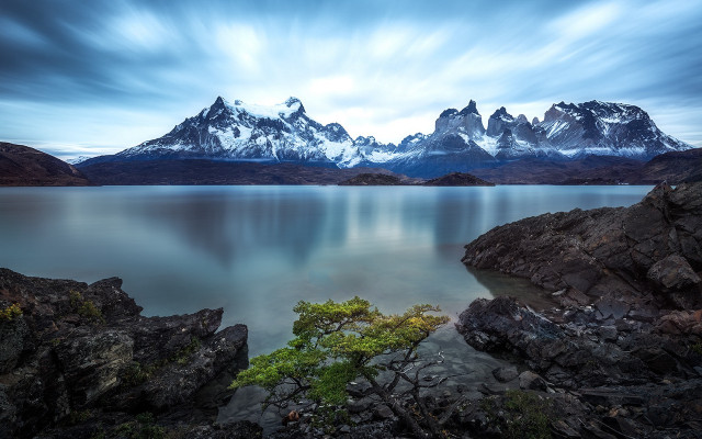 Mountain lake foreground clouds sky free wallpaper - medium preview image