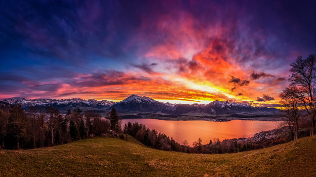 Sunset lake mountains colorful sky free wallpaper - medium preview image