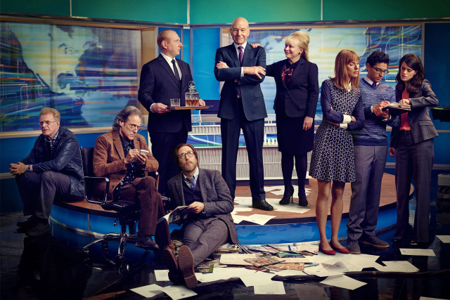 Group people table papers man free wallpaper - medium preview image