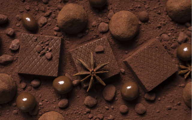 Chocolate star anise balls product free wallpaper - medium preview image