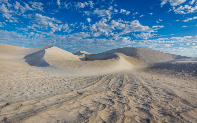 Desert sand dunes clouds ocean free wallpaper - medium preview image