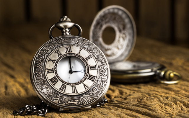 Pocket watch chain gears clock free wallpaper - medium preview image