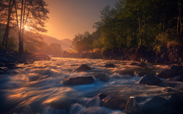 Hudson river impressionist sunset mountains free wallpaper - medium preview image