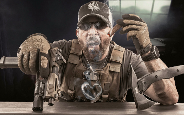 Man gun hat table knife free wallpaper - medium preview image