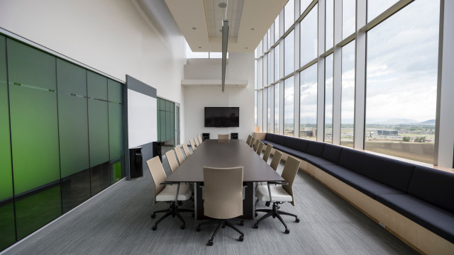 Conference room large table valley free wallpaper - medium preview image