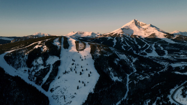 Snowy mountain range clouds starry free wallpaper - medium preview image