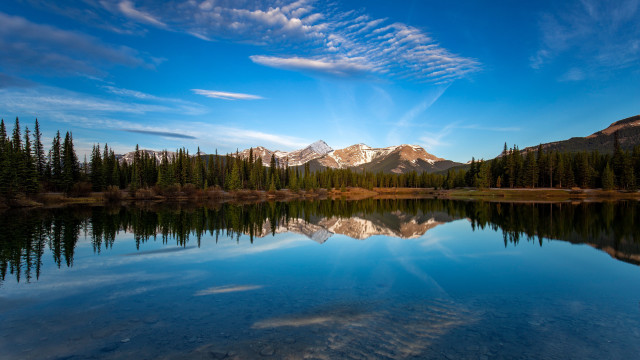 Lake mountains trees sky clouds #47 free wallpaper - medium preview image