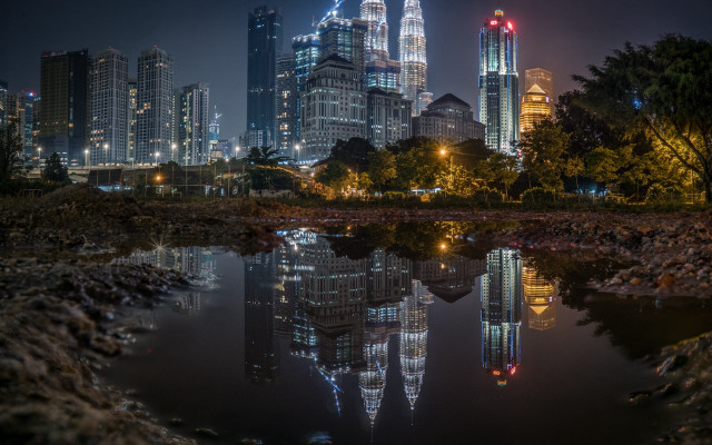 City skyline reflection night lights #4 free wallpaper - medium preview image