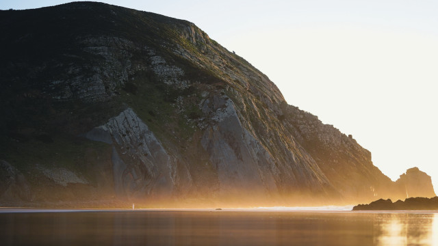 Mountain water boat light naturalism free wallpaper - medium preview image