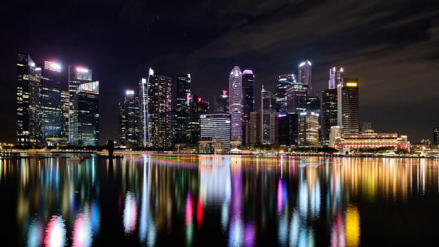 City lights reflection night skyline #2 free wallpaper for desktop - medium preview image