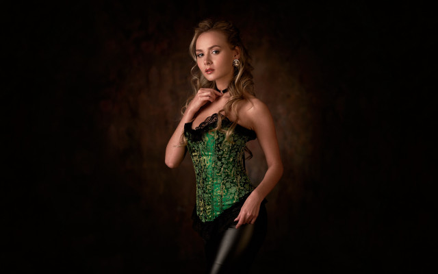 Woman green black corset portrait free wallpaper - medium preview image