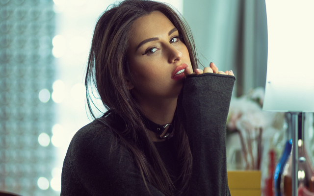 Woman mirror pose blurry bokeh free wallpaper - medium preview image