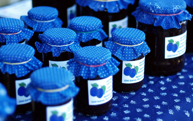 Blue jars jam polka dots free wallpaper - medium preview image