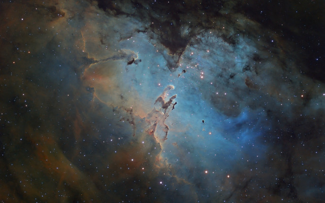 Blue star cluster space art free wallpaper - medium preview image