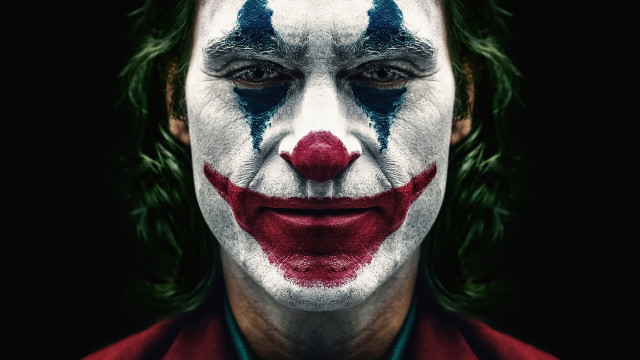 Clown man red shirt green free wallpaper - medium preview image