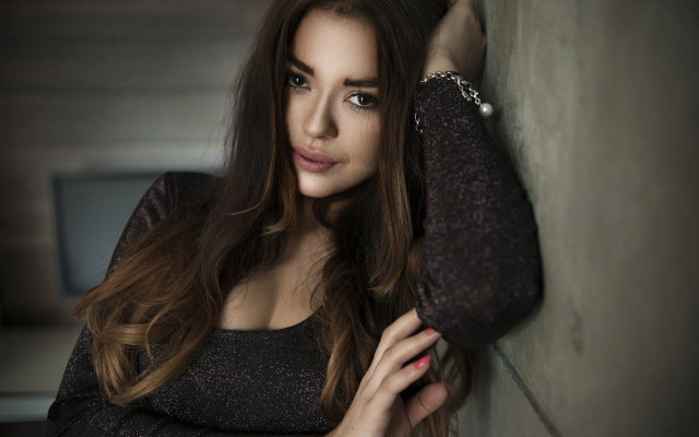 Elina karimova portrait serious leaning free wallpaper - medium preview image