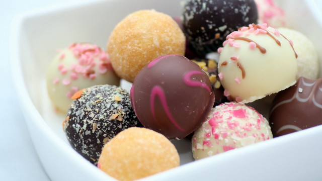 White bowl assorted chocolates sprinkles free wallpaper - medium preview image
