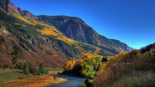 Autumn river valley mountains trees free wallpaper - medium preview image