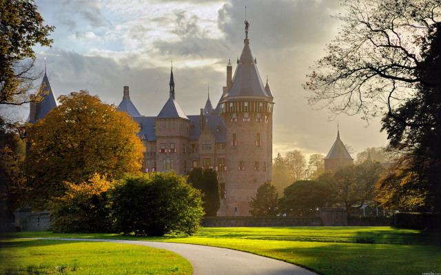Castle path park trees grass free wallpaper - medium preview image