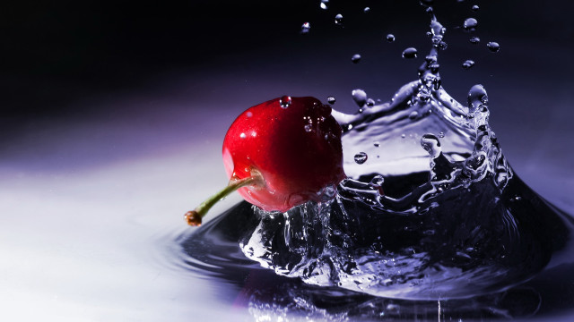 Red cherry water splash photorealistic free wallpaper - medium preview image