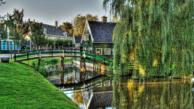 Park bridge willow house cityscape free wallpaper - medium preview image