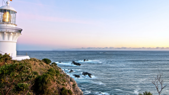Lighthouse cliff ocean sunset australian free wallpaper - medium preview image