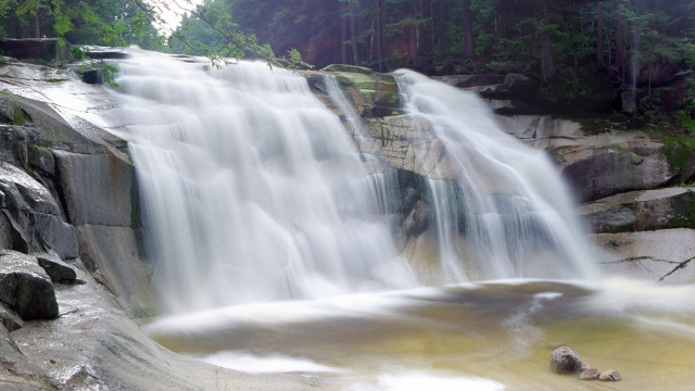 Waterfall rocks people trees mountains free wallpaper - medium preview image