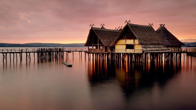 Boat pier house water sunset free wallpaper - medium preview image
