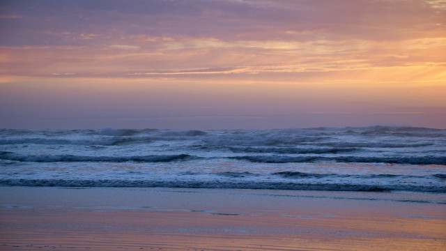 Beach surfboard sunset cloudy sky free wallpaper for desktop - medium preview image