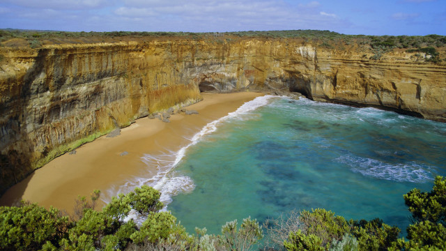 Beach cliff lake forest water free wallpaper - medium preview image