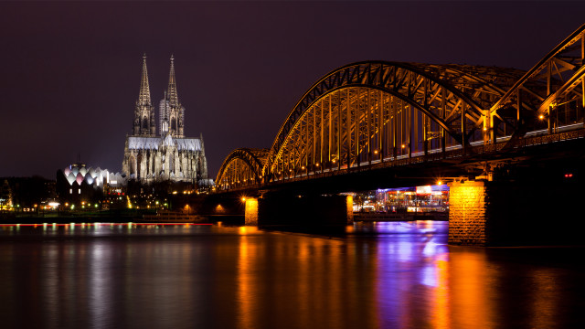 Bridge cathedral river night lights free wallpaper - medium preview image