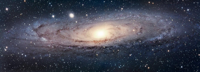 Spiral galaxy bright light blue free wallpaper - medium preview image