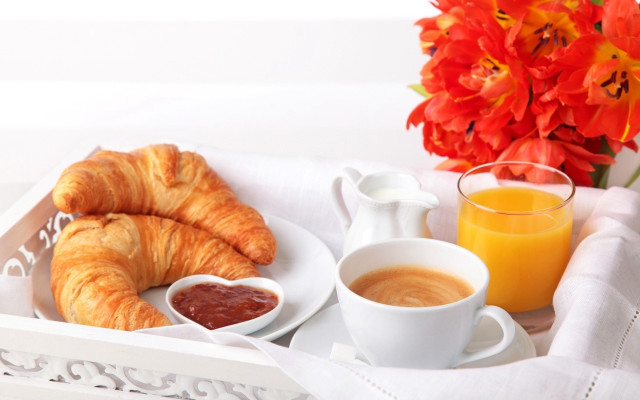 Breakfast tray croissants delicious fresh free wallpaper - medium preview image