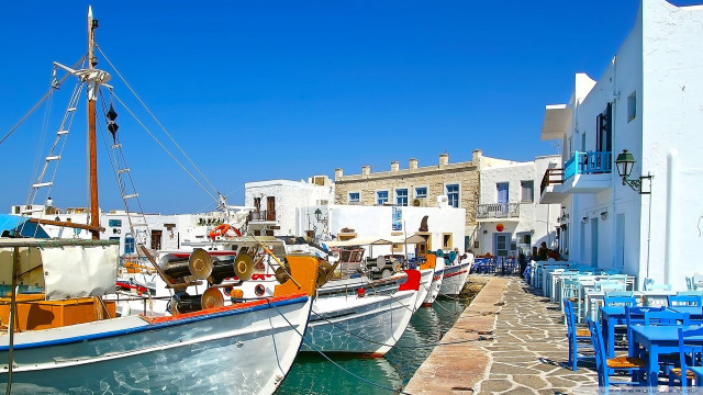 Boats water building chairs tables free wallpaper - medium preview image