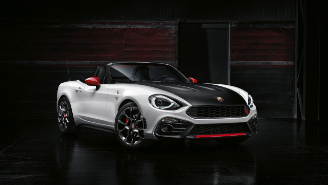 White sports car garage red #3 free wallpaper - medium preview image