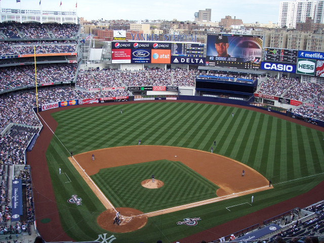 Baseball stadium crowd big screen free wallpaper - medium preview image